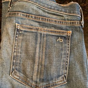 NWOT RAG & BONE SKINNY JEANS SIZE 28